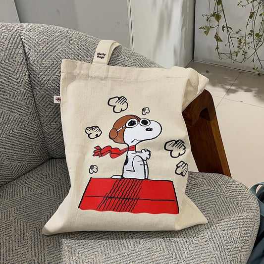 Flying Snoopy.